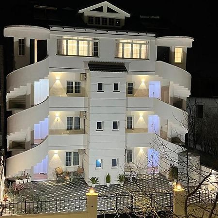 Hotel Vila Herta ドゥラス エクステリア 写真